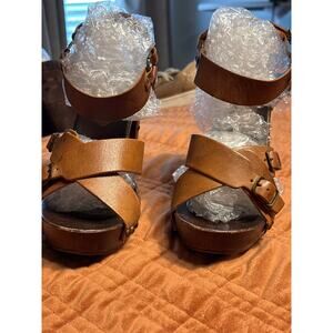 ALDO High Heels Platform size 7 chunky heel stud strappy sandal leather